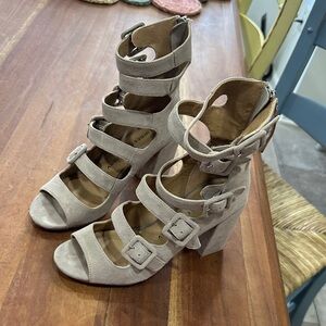 Chinese Laundry Beige Multi-Strap Heels